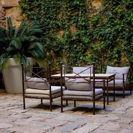As Palau Dels Alemanys Boutique Monument Aparthotel