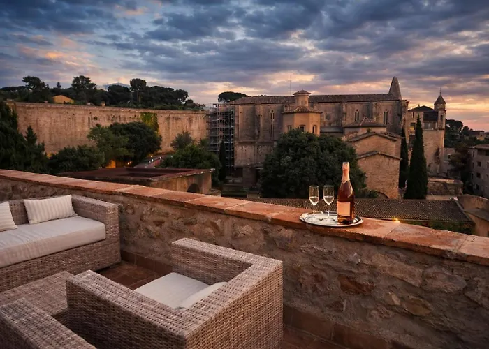 As Palau Dels Alemanys Boutique Monument Girona